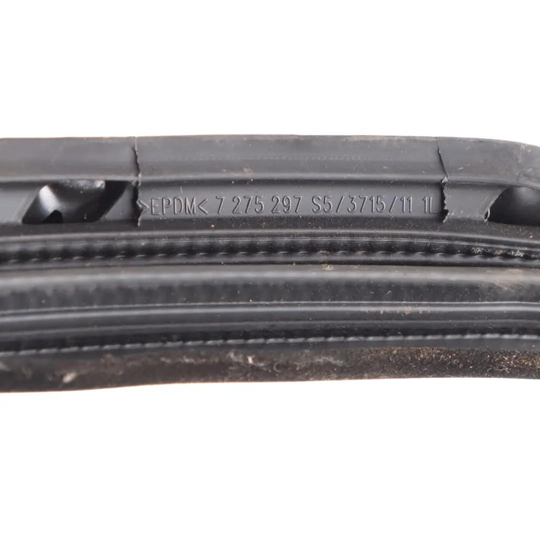 Gumowa Ochronna Uszczelka Drzwi Lewy Przód 7275297 do BMW F06 o numerze 7328767 BMW F06 Gumowa Ochronna Uszczelka Drzwi Lewy Przód 7275297 - SKU 7328767 - Numer Części 7328767