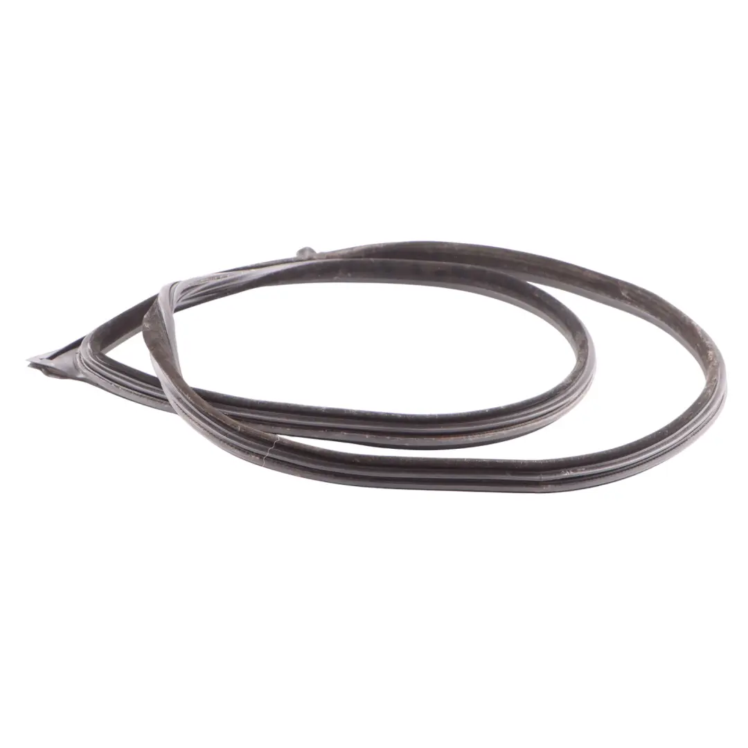 Uszczelka Drzwi Prawych Przednich Guma 7275298 do BMW F06 o numerze 7328768 BMW F06 Uszczelka Drzwi Prawych Przednich Guma 7275298 - SKU 7328768 - Numer Części 7328768