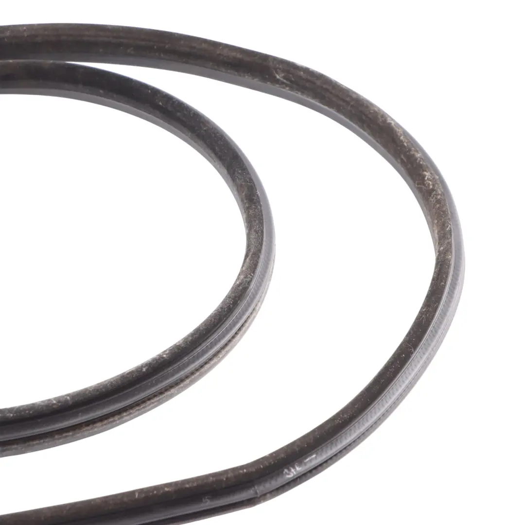 BMW F06 Guarnizione Porta Anteriore Destra Protezione Gomma 7275298 - SKU 7328768 - Numero di parte 7328768