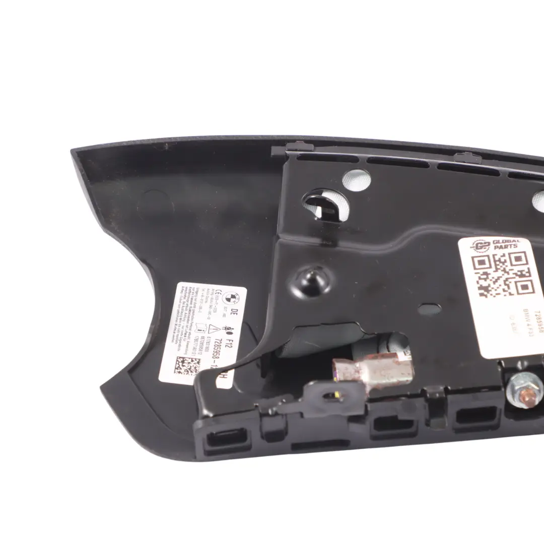 F84 Module d'air Siège avant latéral Sac droit Noir pour BMW F12 F33 à propos du numéro de pièce 7285958 BMW F12 F33 F84 Module d'air Siège avant latéral Sac droit Noir - SKU 7285958 - Numéro de pièce 7285958