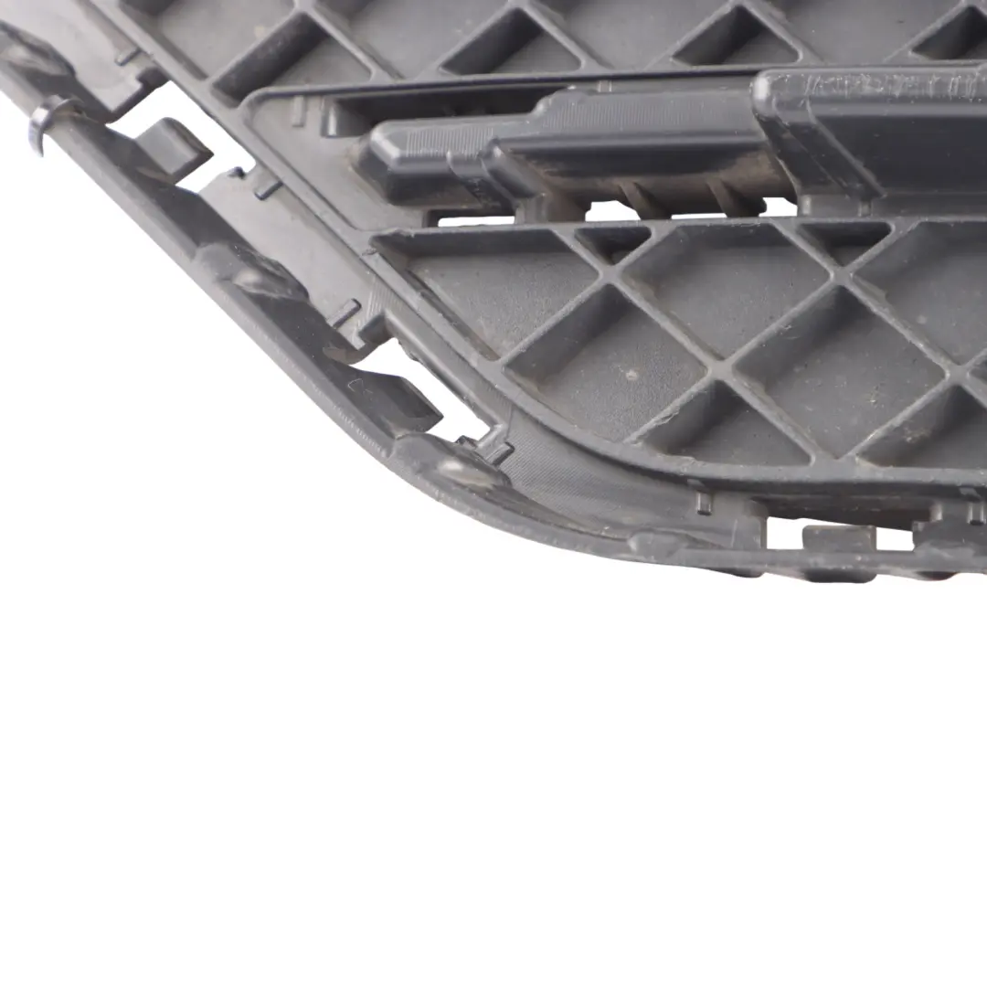 Pare Chocs Avant Grille inférieure gauche Sport Line Xline pour BMW X1 E84 à propos du numéro de pièce 7303757 BMW X1 E84 Pare Chocs Avant Grille inférieure gauche Sport Line Xline - SKU 7303757 - Numéro de pièce 7303757