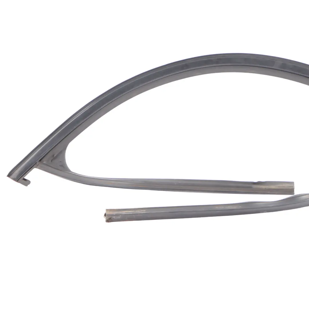 Front Door Window Guide Rail Right O/S to BMW X3 F25 with Part number 7311260 BMW X3 F25 Front Door Window Guide Rail Right O/S - SKU 7311260 - Part number 7311260