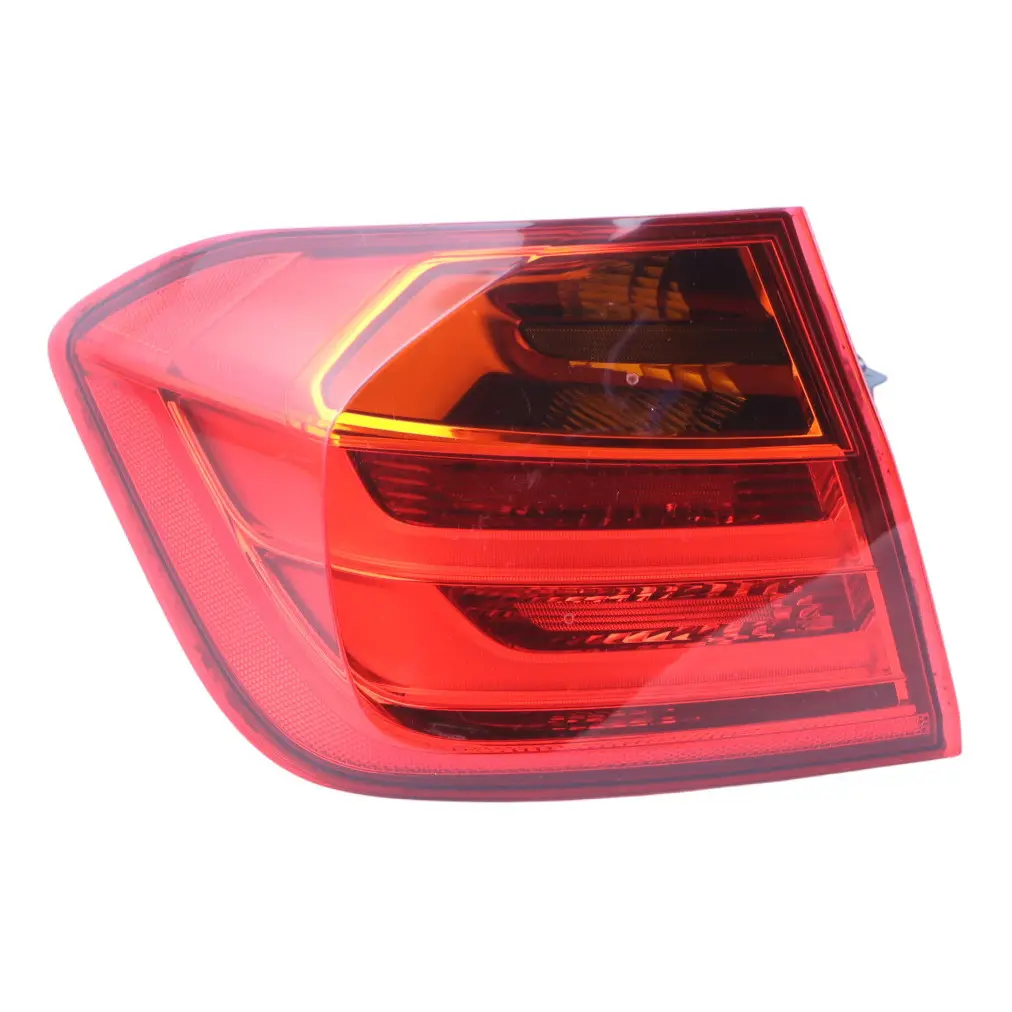 BMW F30 F80 M3 Feu Arrière Dans Le Panneau Latéral Gauche N/S 7372783 - SKU 7312845-1 - Numéro de pièce 7312845