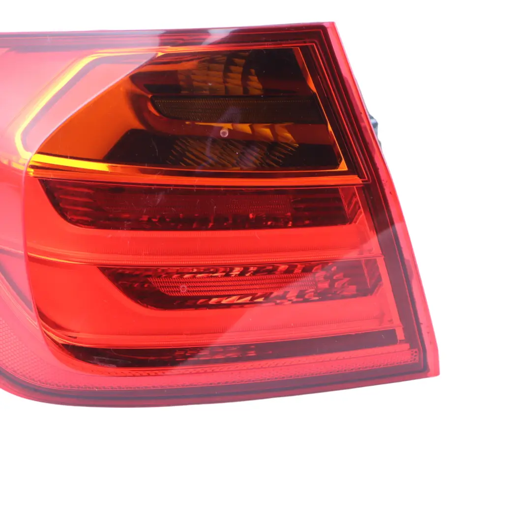 BMW F30 F80 M3 Feu Arrière Dans Le Panneau Latéral Gauche N/S 7372783 - SKU 7312845-1 - Numéro de pièce 7312845