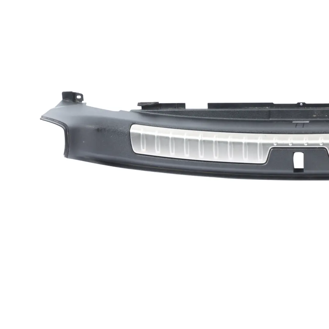 Soglia Carico Copertura Bagagliaio Rivestimento Bordo Nero per BMW X6 F16 con numero di parte 7326471 BMW X6 F16 Soglia Carico Copertura Bagagliaio Rivestimento Bordo Nero - SKU 7326471 - Numero di parte 7326471