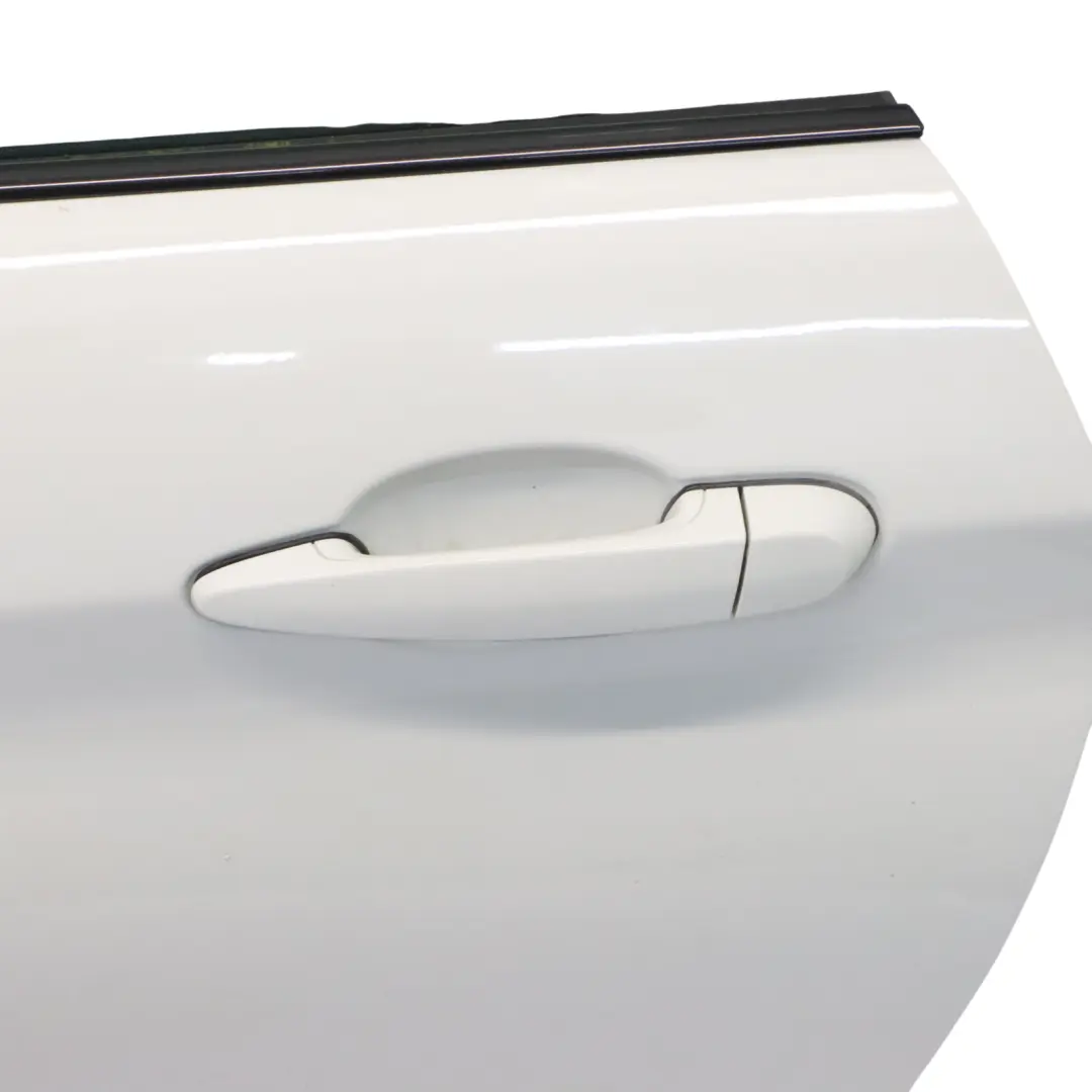 Puerta Delantera Izquierda Alpinweiss 3 Blanco - 300 para BMW F32 F33 F82 F83 M4 con número de pieza 7327345 BMW F32 F33 F82 F83 M4 Puerta Delantera Izquierda Alpinweiss 3 Blanco - 300 - SKU 7327345-AW - Número de pieza 7327345