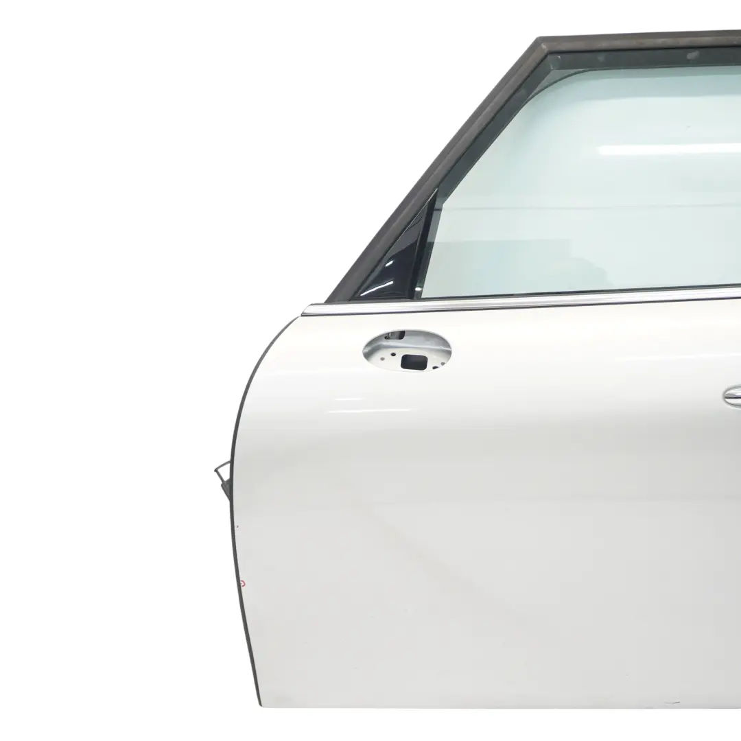 Tür vorne links Verkleidungsplatte White Silver Silber Metallic - A62 für Mini F55 mit Teilenummer 7327445 Mini F55 Tür vorne links Verkleidungsplatte White Silver Silber Metallic - A62 - SKU 7327445-WS1 - Teilenummer 7327445