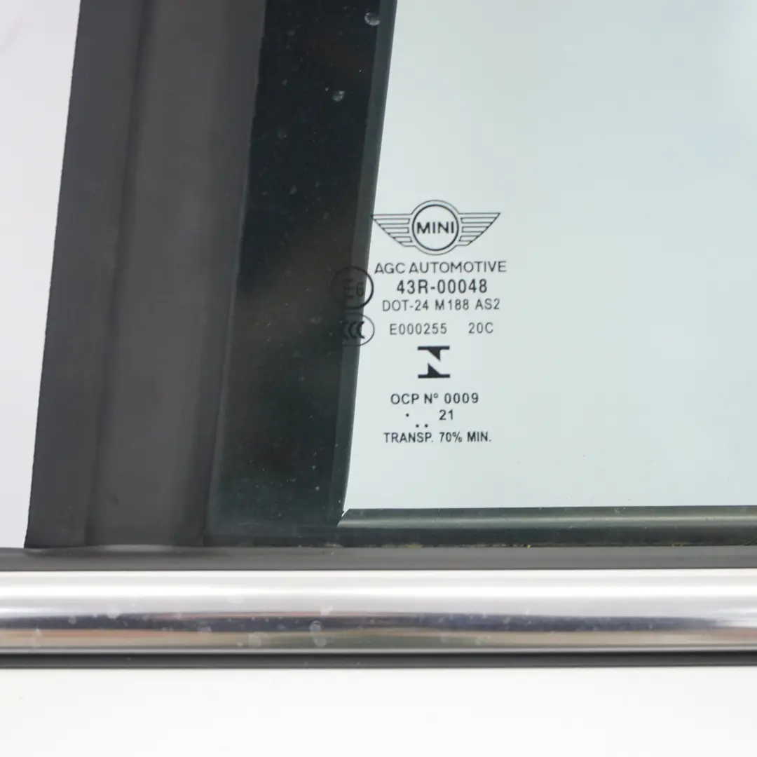 Mini F55 Porta posteriore sinistra White Silver Metallic - A62 - SKU 7327449-WS1 - Numero di parte 7327449