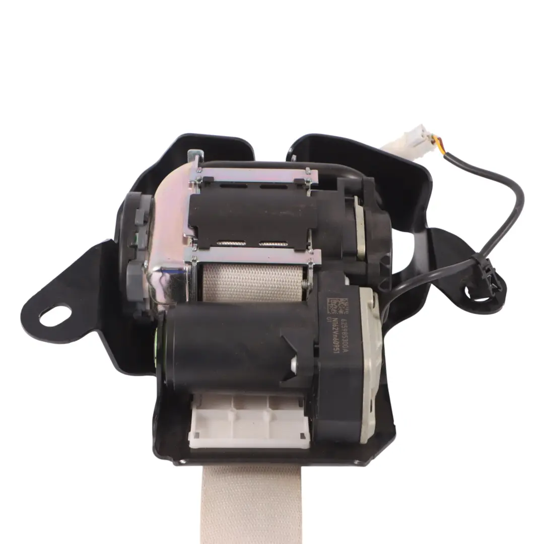 Courroie supérieure de ceinture de sécurité avant gauche pour BMW F06 F12 F13 à propos du numéro de pièce 7348099 BMW F06 F12 F13 Courroie supérieure de ceinture de sécurité avant gauche - SKU 7348099 - Numéro de pièce 7348099