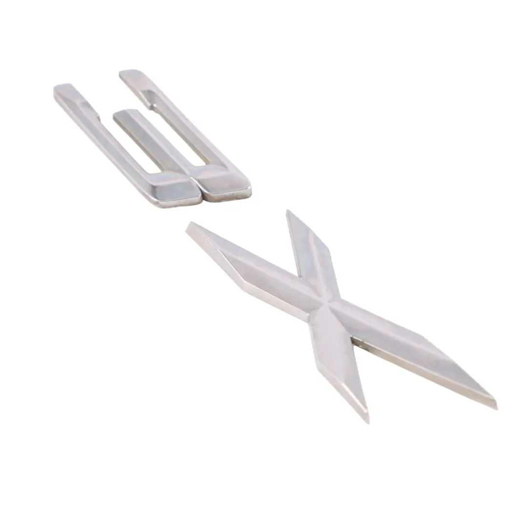 Etichetta portellone posteriore bagagliaio Emblema X3 lettere per BMW X3 F25 con numero di parte 7362473 BMW X3 F25 Etichetta portellone posteriore bagagliaio Emblema X3 lettere - SKU 7362473 - Numero di parte 7362473