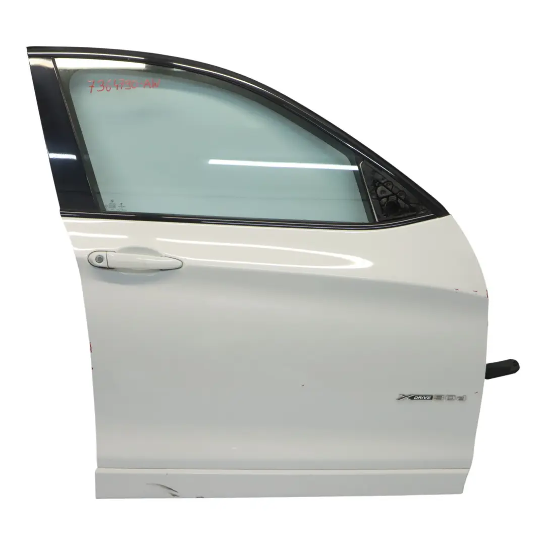 Puerta Delantera Derecha Alpinweiss Blanco Alpino 3 - 300 para BMW X4 F26 con número de pieza 7364790 BMW X4 F26 Puerta Delantera Derecha Alpinweiss Blanco Alpino 3 - 300 - SKU 7364790-AW - Número de pieza 7364790
