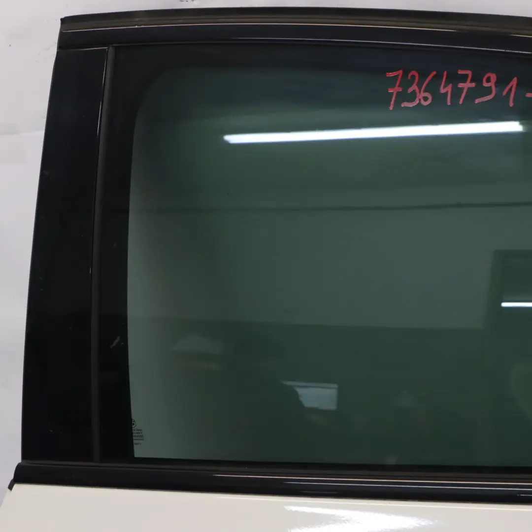 Arrière Gauche Alpinweiss Alpine White 3 - 300 pour BMW X4 F26 Porte à propos du numéro de pièce 7364791 BMW X4 F26 Porte Arrière Gauche Alpinweiss Alpine White 3 - 300 - SKU 7364791-AW - Numéro de pièce 7364791