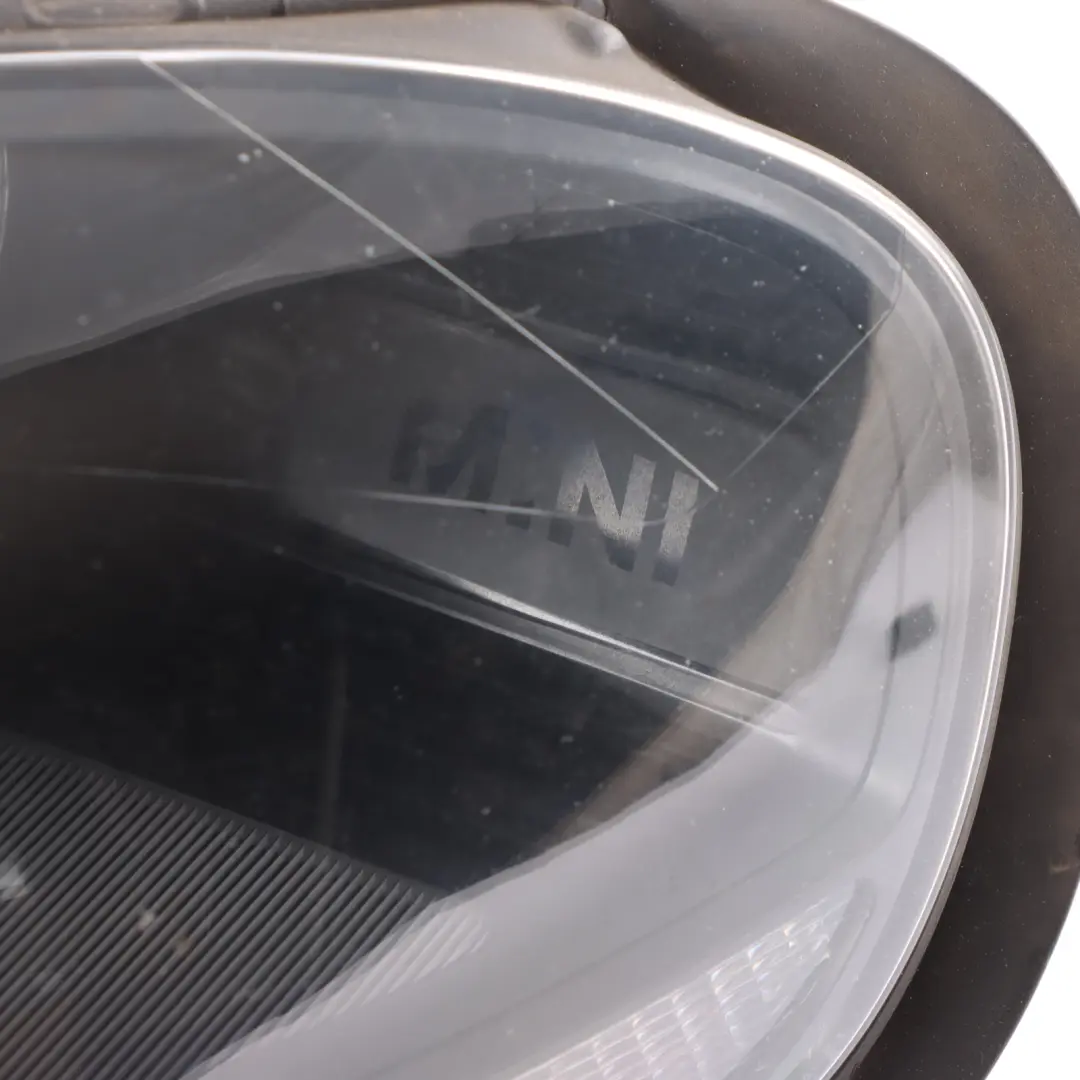 Headlight Lamp Front Right O/S Plug Socket Wiring 6925638 to Mini Countryman F60 with Part number 7390150 Mini Countryman F60 Headlight Lamp Front Right O/S Plug Socket Wiring 6925638 - SKU RHD-7390150 - Part number 7390150