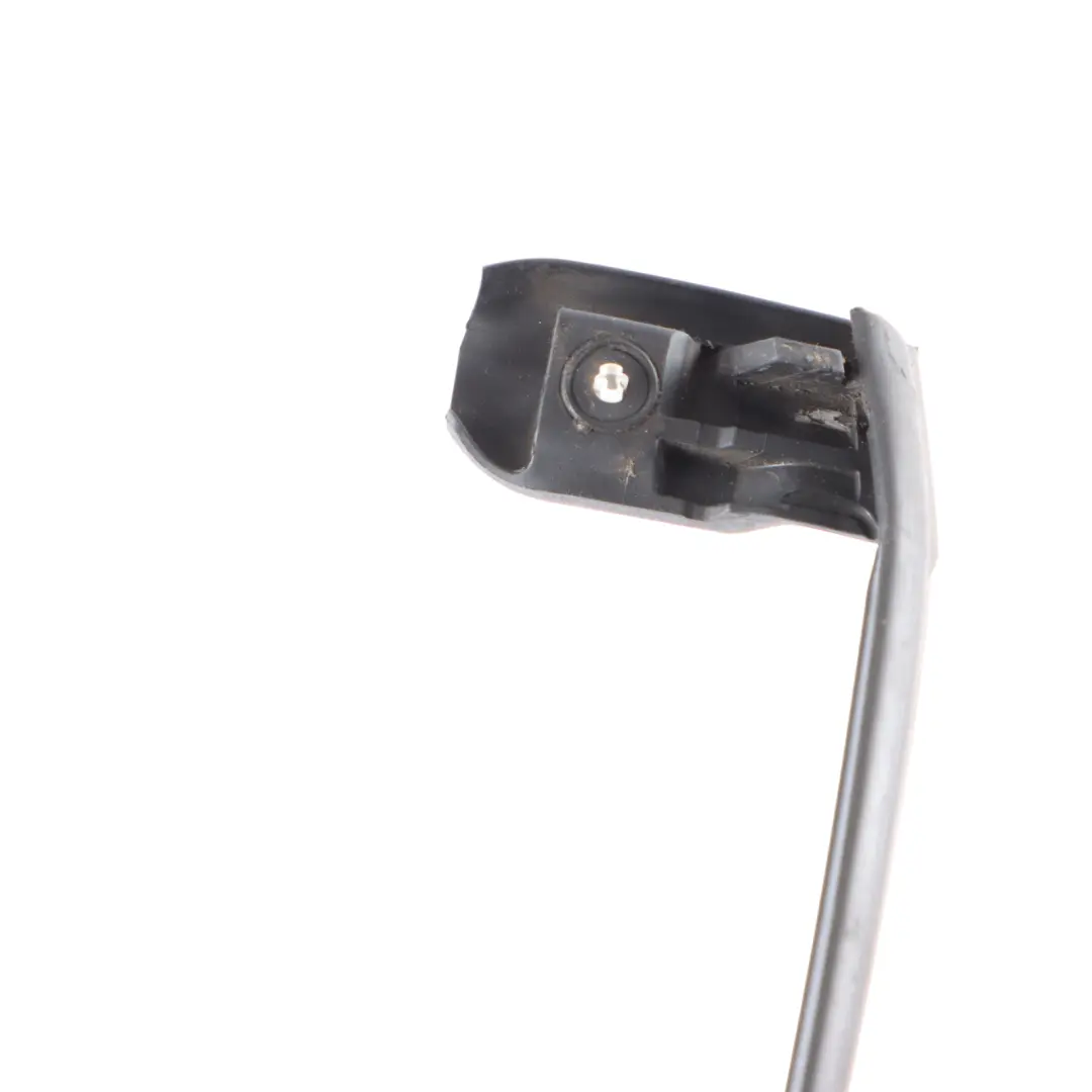 Door A Pillar Gap Seal Gasket Rubber Front Left N/S to BMW G32 GT with Part number 7392339 BMW G32 GT Door A Pillar Gap Seal Gasket Rubber Front Left N/S - SKU 7392339 - Part number 7392339