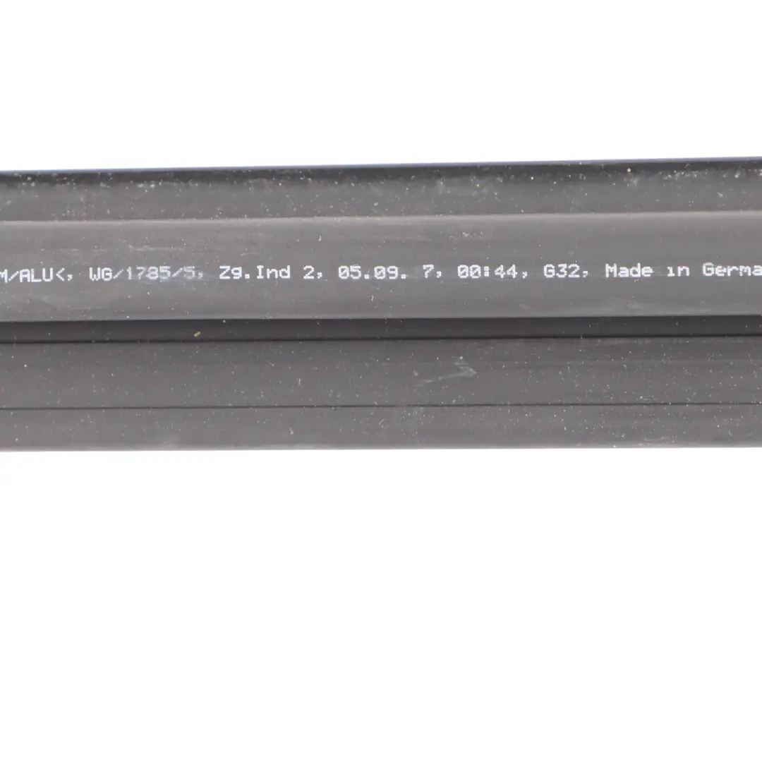 BMW G32 GT Uszczelka Prowadnica Szyby Drzwi Tylna Tył Prawa - SKU 7392348 - Numer Części 7392348