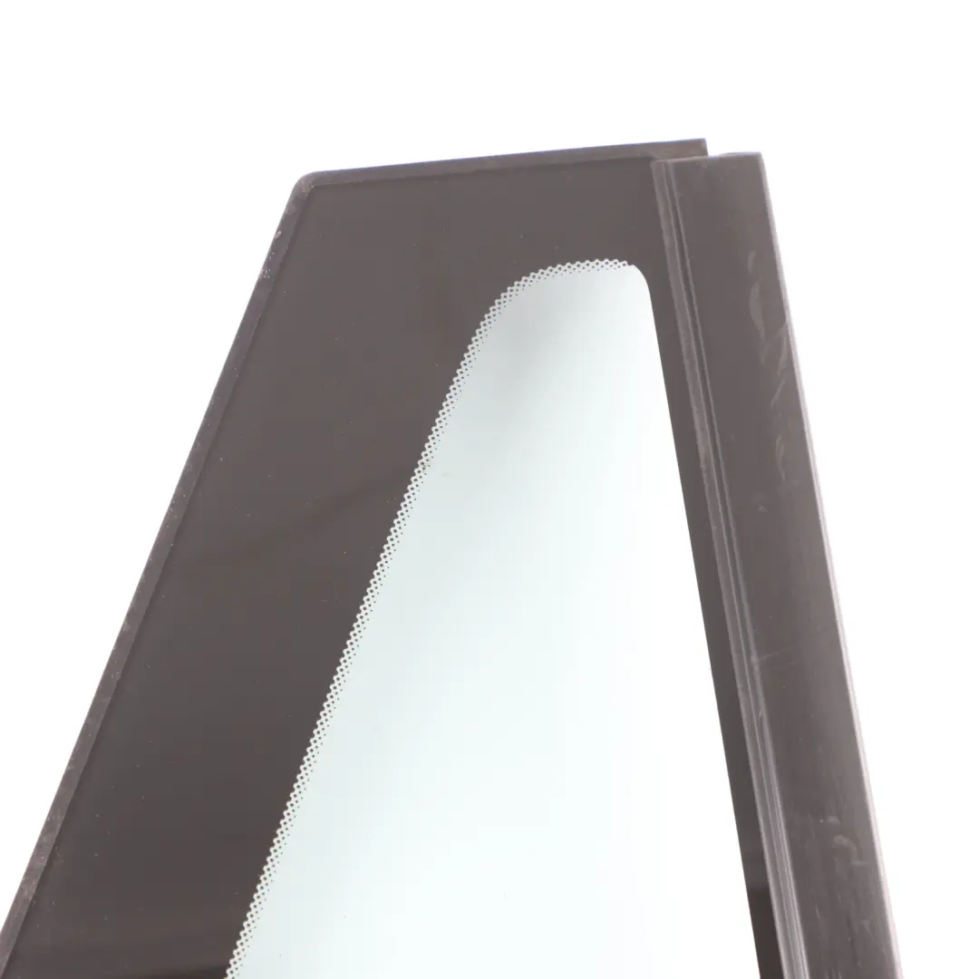 Finestra Laterale Posteriore Destra Porta Vetro Fisso AS2 per BMW X1 F48 con numero di parte 7405604 BMW X1 F48 Finestra Laterale Posteriore Destra Porta Vetro Fisso AS2 - SKU 7405604 - Numero di parte 7405604