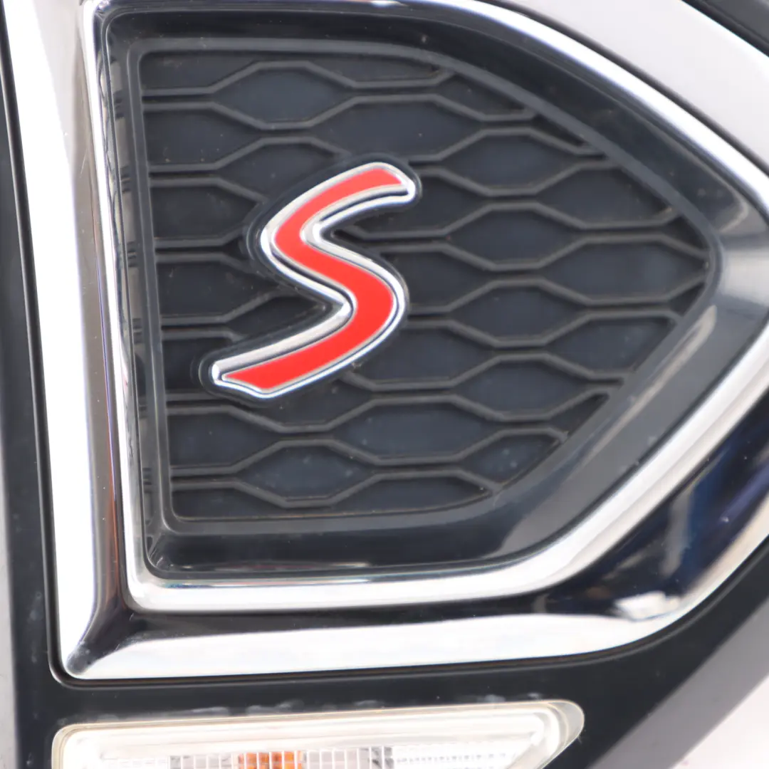 Front Side Panel Fender Turn Signal Marker Right O/S to Mini F60 Cooper S with Part number 7414096 Mini F60 Cooper S Front Side Panel Fender Turn Signal Marker Right O/S - SKU 7414096 - Part number 7414096