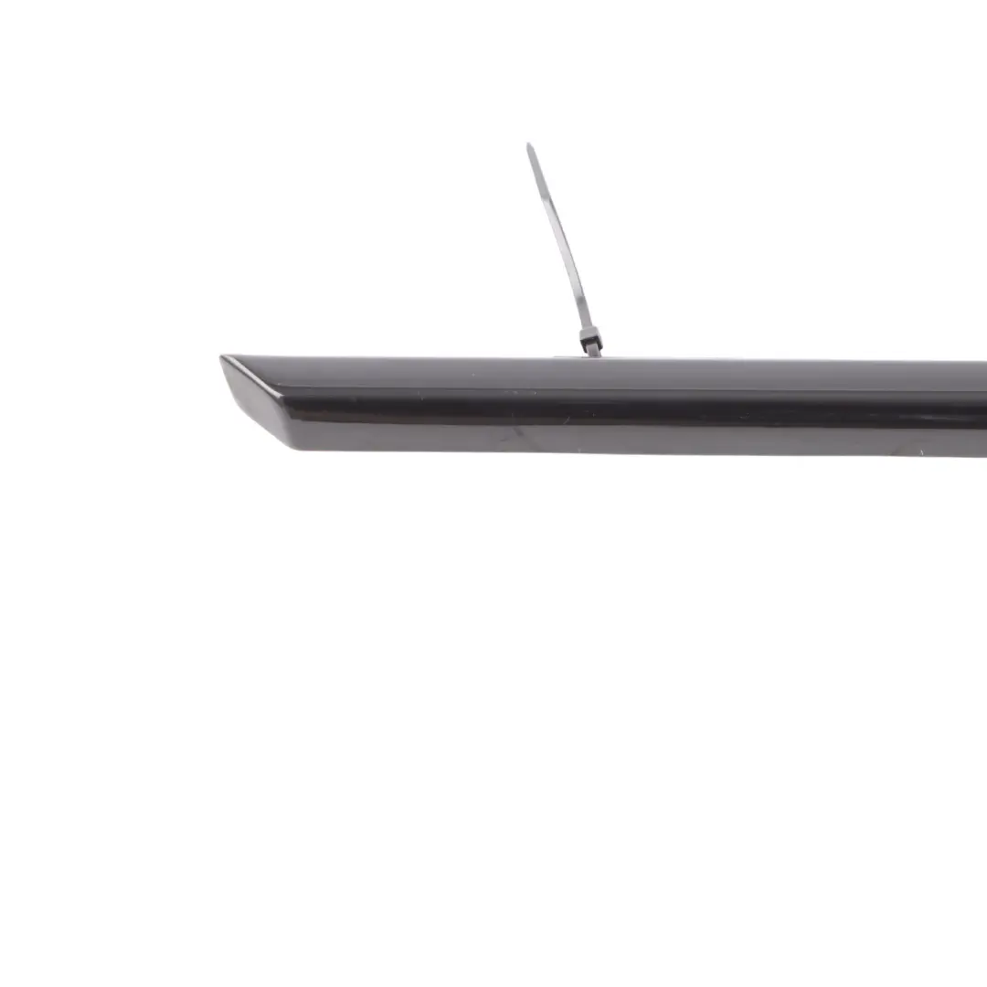  Garniture Joint De Porte Avant Droite Brillante Pour BMW G32 GT, Modèle - SKU 7415682 - Numéro de pièce 7415682