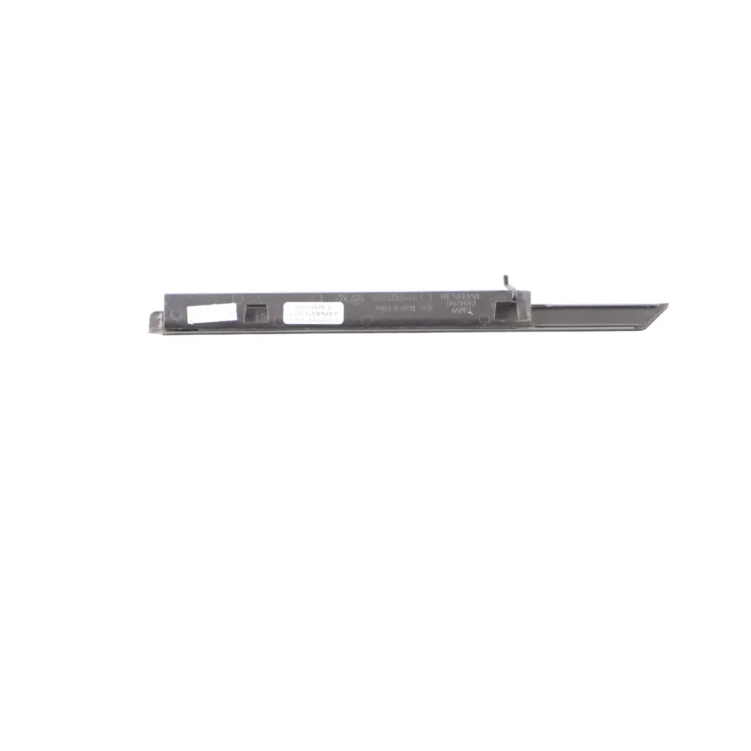  Burlete De Puerta BMW G32 GT Alto Brillo Delantero Derecho - SKU 7415682 - Número de pieza 7415682