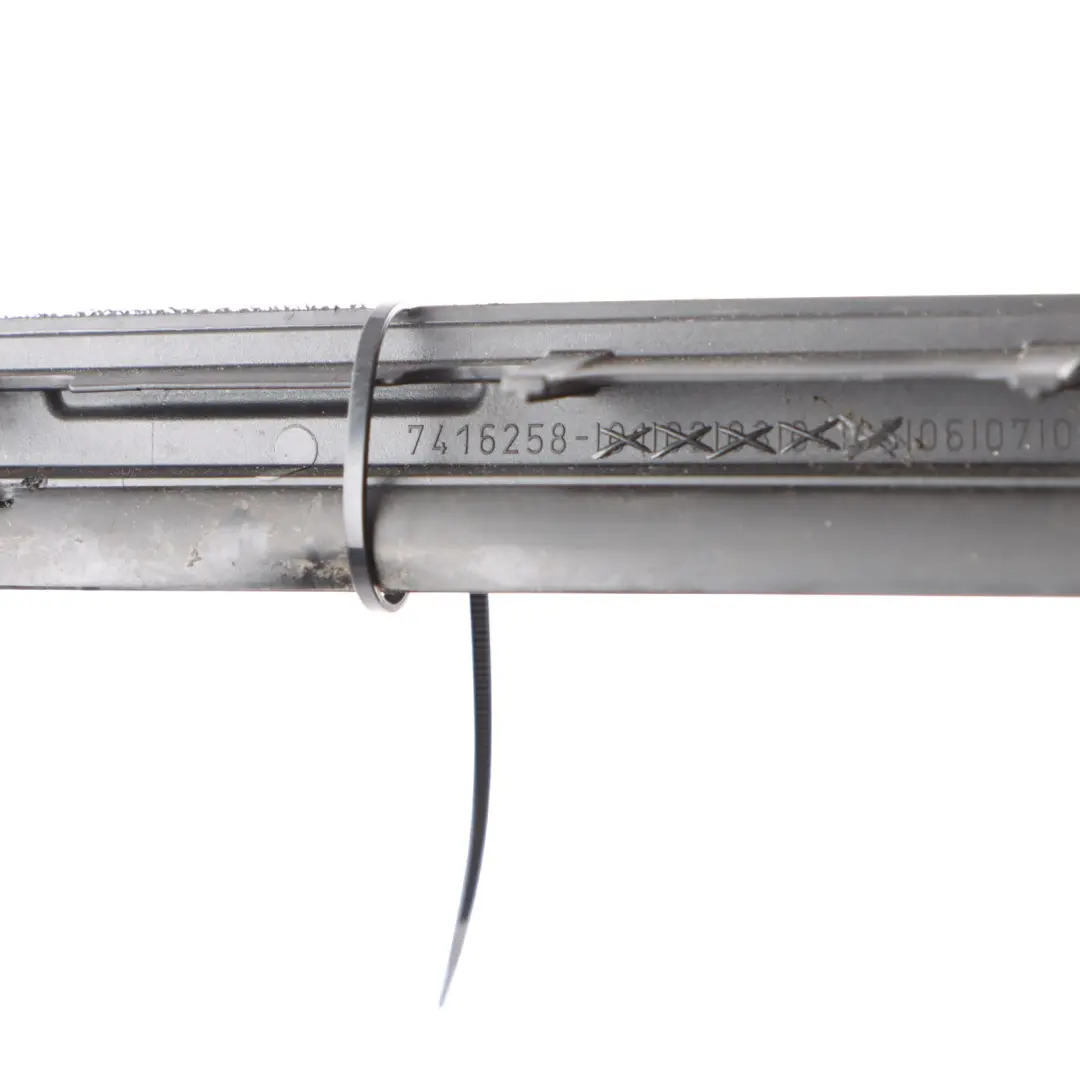 Windscreen Drip BMW X4 G02 X4M F98 Moulding Strip Drip Seal Right O/S to with Part number 7416258 Windscreen Drip BMW X4 G02 X4M F98 Moulding Strip Drip Seal Right O/S - SKU 7416258 - Part number 7416258