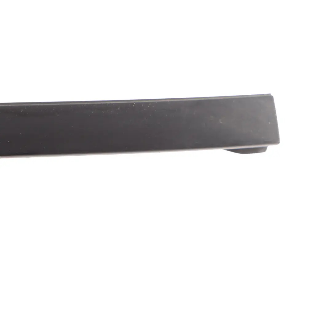 Windscreen Drip BMW X4 G02 X4M F98 Moulding Strip Drip Seal Right O/S to with Part number 7416258 Windscreen Drip BMW X4 G02 X4M F98 Moulding Strip Drip Seal Right O/S - SKU 7416258 - Part number 7416258