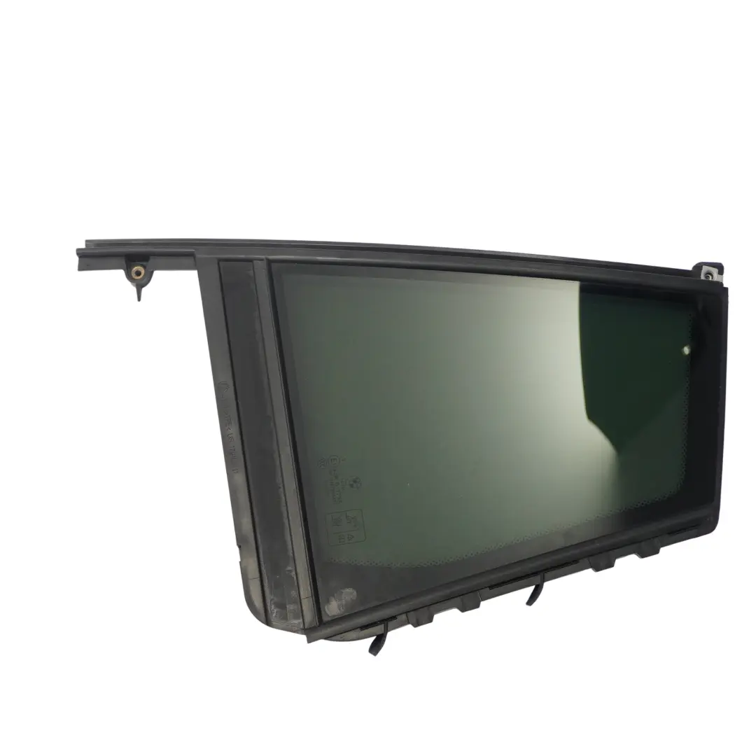 Puerta Trasera Cuarto Ventana Cristal Fijo Izquierdo Tintado para BMW G02 con número de pieza 7416543 BMW G02 Puerta Trasera Cuarto Ventana Cristal Fijo Izquierdo Tintado - SKU 7416543 - Número de pieza 7416543