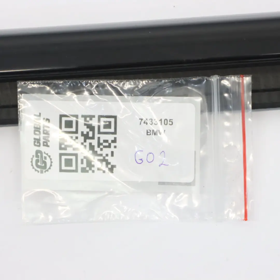 Garniture Porte BMW X4 G02 F98 Arrière Gauche Moulure Extérieure Noir Brillant pour à propos du numéro de pièce 7433105 Garniture Porte BMW X4 G02 F98 Arrière Gauche Moulure Extérieure Noir Brillant - SKU 7433105 - Numéro de pièce 7433105