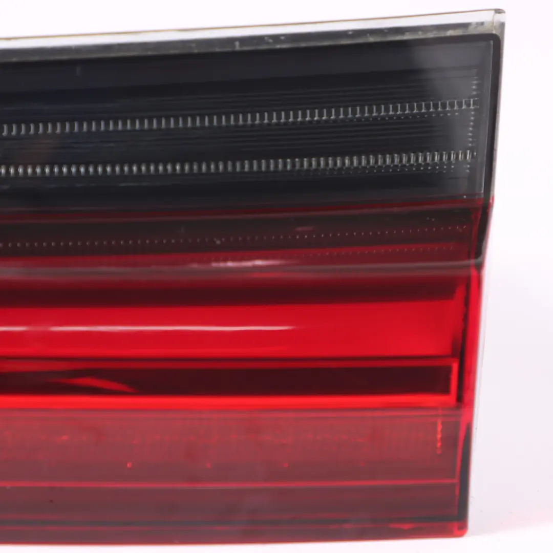 Light BMW X4 G02 F98 LED Lamp In Trunk Lid Boot Tailgate Right O/S to Rear with Part number 7433798 Rear Light BMW X4 G02 F98 LED Lamp In Trunk Lid Boot Tailgate Right O/S - SKU 7433798 - Part number 7433798