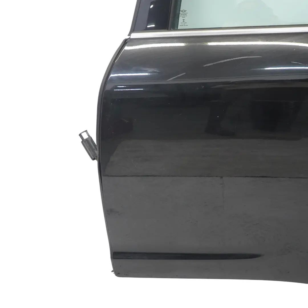 Hintertür links Midnight Black Metallic - A94 für Mini F60 Countryman mit Teilenummer 7438597 Mini F60 Countryman Hintertür links Midnight Black Metallic - A94 - SKU 7438597-MNB - Teilenummer 7438597