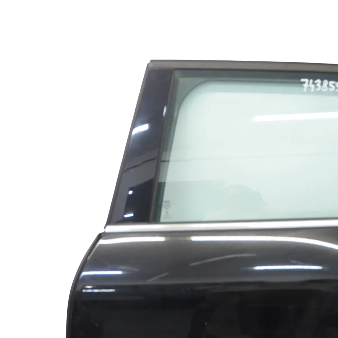 Hintertür links Midnight Black Metallic - A94 für Mini F60 Countryman mit Teilenummer 7438597 Mini F60 Countryman Hintertür links Midnight Black Metallic - A94 - SKU 7438597-MNB - Teilenummer 7438597