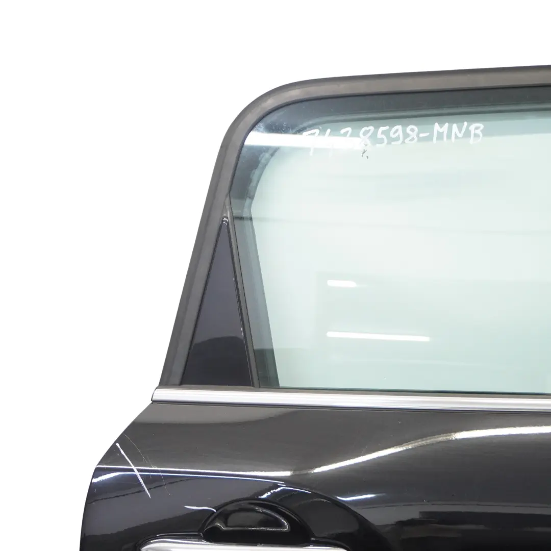 Porta posteriore Mini F60 Countryman destra Midnight Black Metallic - A94 per con numero di parte 7438598 Porta posteriore Mini F60 Countryman destra Midnight Black Metallic - A94 - SKU 7438598-MNB - Numero di parte 7438598