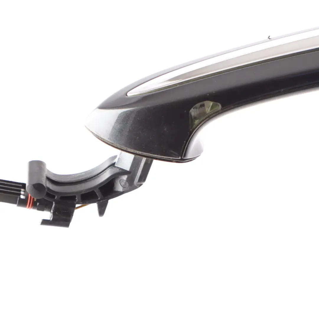 Door Handle BMW G30 G32 Rear Grab Left N/S Sophistograu Grey Metallic - A90 to with Part number 8492203 Door Handle BMW G30 G32 Rear Grab Left N/S Sophistograu Grey Metallic - A90 - SKU 8492203-SOP - Part number 8492203