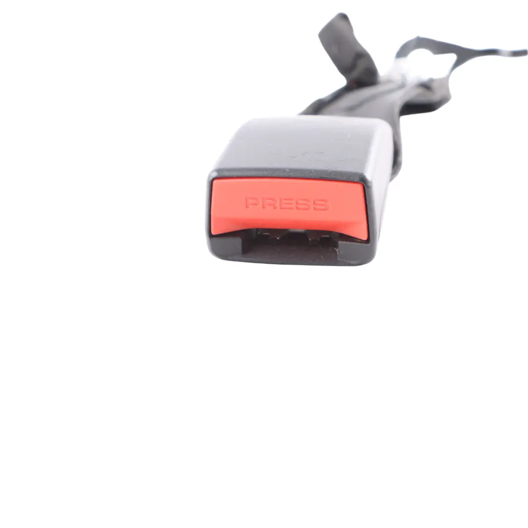 Asiento Inferior Trasero Banco Centro Hebilla Pestillo para BMW G32 con número de pieza 7444900 BMW G32 Asiento Inferior Trasero Banco Centro Hebilla Pestillo - SKU 7444900 - Número de pieza 7444900