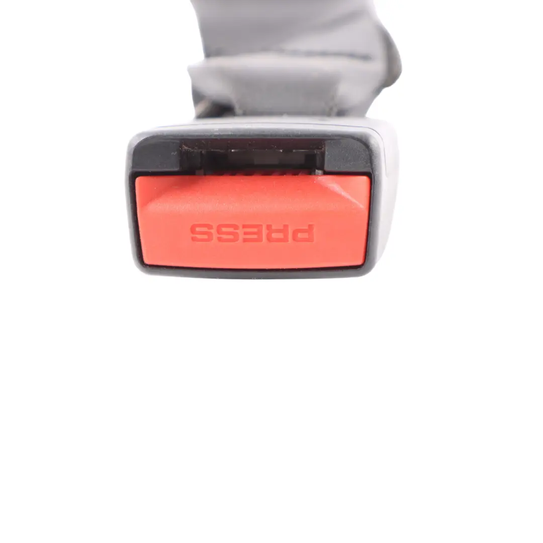 Loquet De Boucle Central De Banquette Arrière Inférieure BMW G32 pour à propos du numéro de pièce 7444900 Loquet De Boucle Central De Banquette Arrière Inférieure BMW G32 - SKU 7444900 - Numéro de pièce 7444900