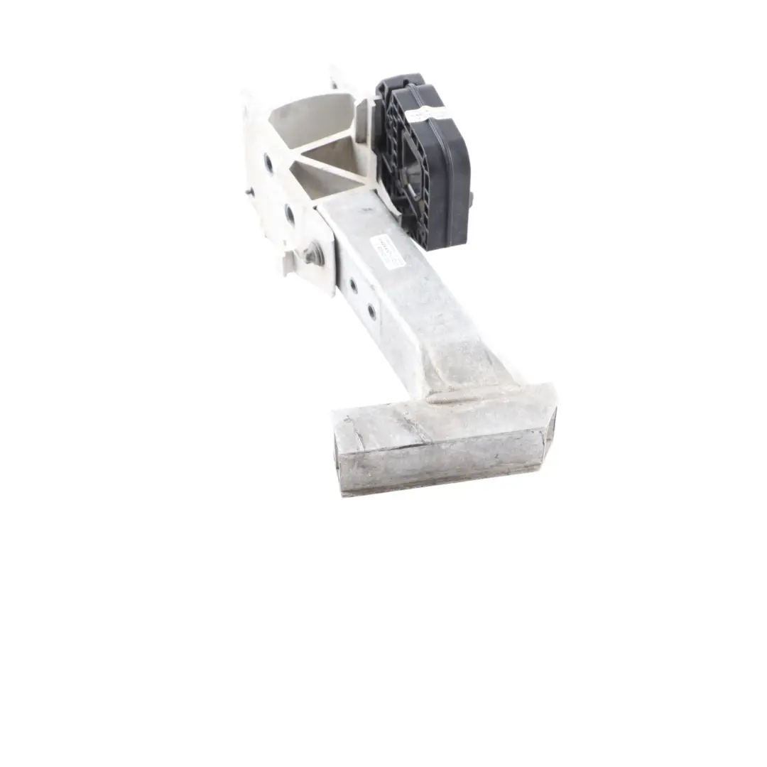 Bumper Bracket Rear Right O/S Support Mount Carrier to BMW X4 M F98 with Part number 7473458 BMW X4 M F98 Bumper Bracket Rear Right O/S Support Mount Carrier - SKU 7473458 - Part number 7473458