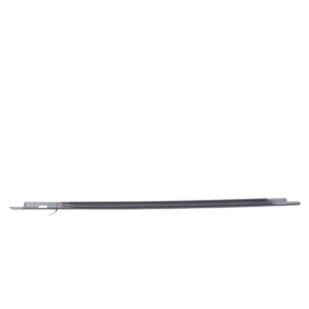 BMW F40 Guarnizione Porta Trim Lucido Shadow Line Anteriore Sinistro - SKU 7473997 - Numero di parte 7473997