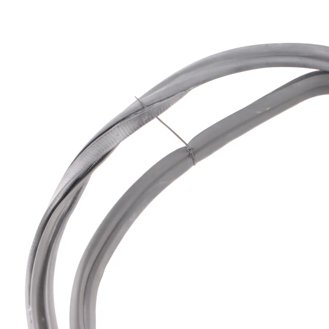 Front Door Seal Front Right O/S Protection Gasket Rubber to BMW G32 GT with Part number 7475704 BMW G32 GT Front Door Seal Front Right O/S Protection Gasket Rubber - SKU 7475704 - Part number 7475704