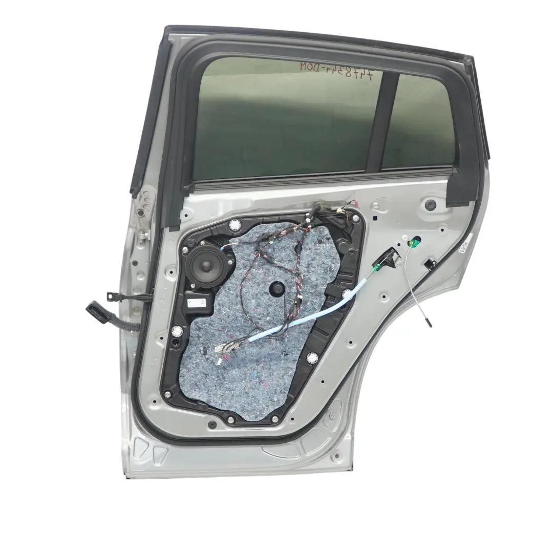Puerta Trasera Derecha Donington Grey Metallic - C28 para BMW X4 G02 F98 con número de pieza 7478344 BMW X4 G02 F98 Puerta Trasera Derecha Donington Grey Metallic - C28 - SKU 7478344-DOM - Número de pieza 7478344