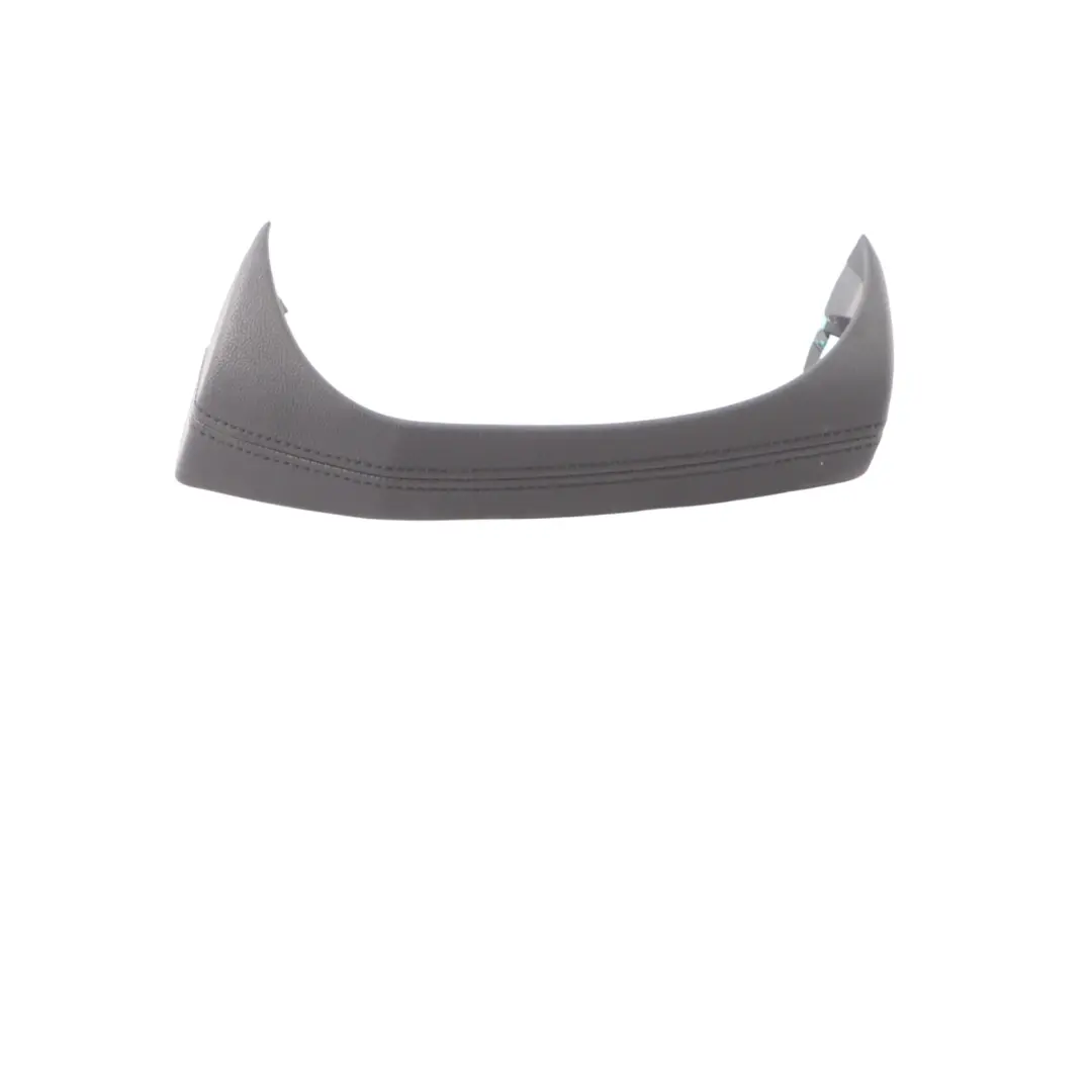 Rivestimento Centrale Del Montante B In Pelle Sensatec Destra per BMW G32 GT con numero di parte 7483306 BMW G32 GT Rivestimento Centrale Del Montante B In Pelle Sensatec Destra - SKU 7483306 - Numero di parte 7483306