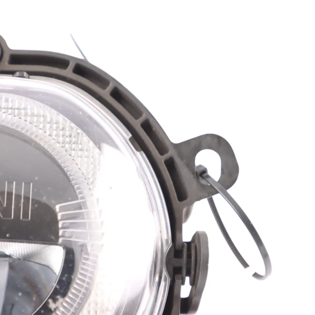 Front Fog Lamp Light Headlight Bumper Right O/S to Mini F54 LCI F55 F56 F57 with Part number 7497768 Mini F54 LCI F55 F56 F57 Front Fog Lamp Light Headlight Bumper Right O/S - SKU 7497768 - Part number 7497768