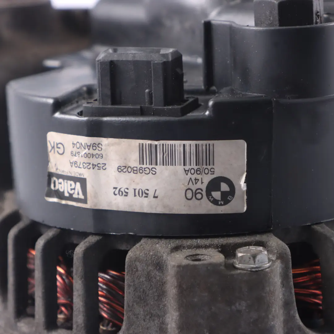 BMW E39 X5 E53 3.0i M54 Alternateur Générateur 90A 14V Valeo - SKU 7501592 - Numéro de pièce 7501592