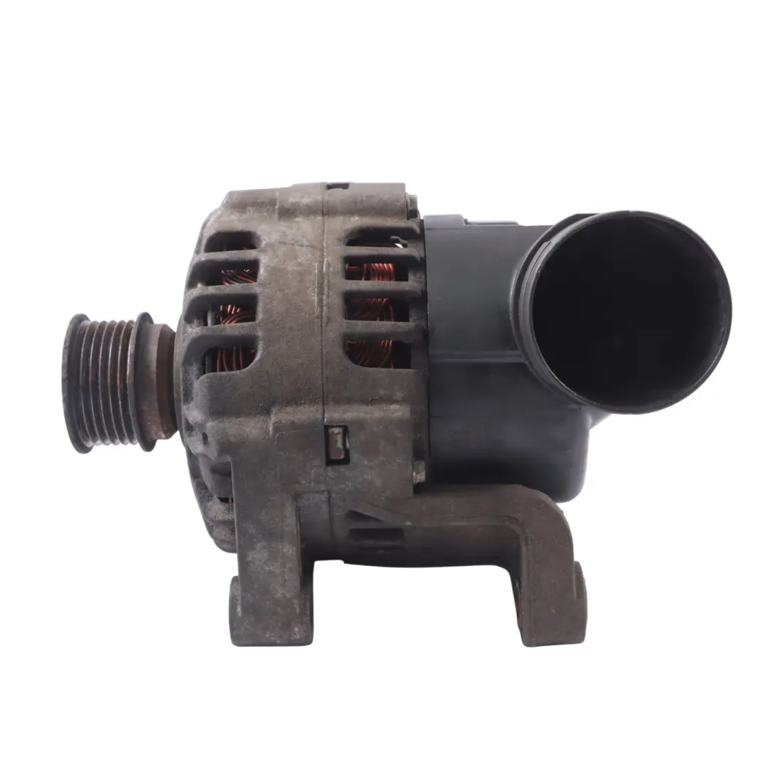 M54 Alternator Generator 90A 14V Valeo to BMW E39 X5 E53 3.0i with Part number 7501592 BMW E39 X5 E53 3.0i M54 Alternator Generator 90A 14V Valeo - SKU 7501592 - Part number 7501592