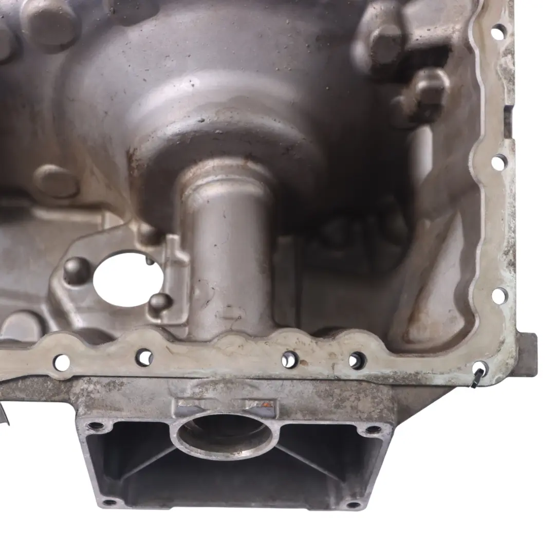 BMW X5 F15 X6 F16 N20 Engine Petrol Oil Sump Pan - SKU 7637608 - Part number 7637608