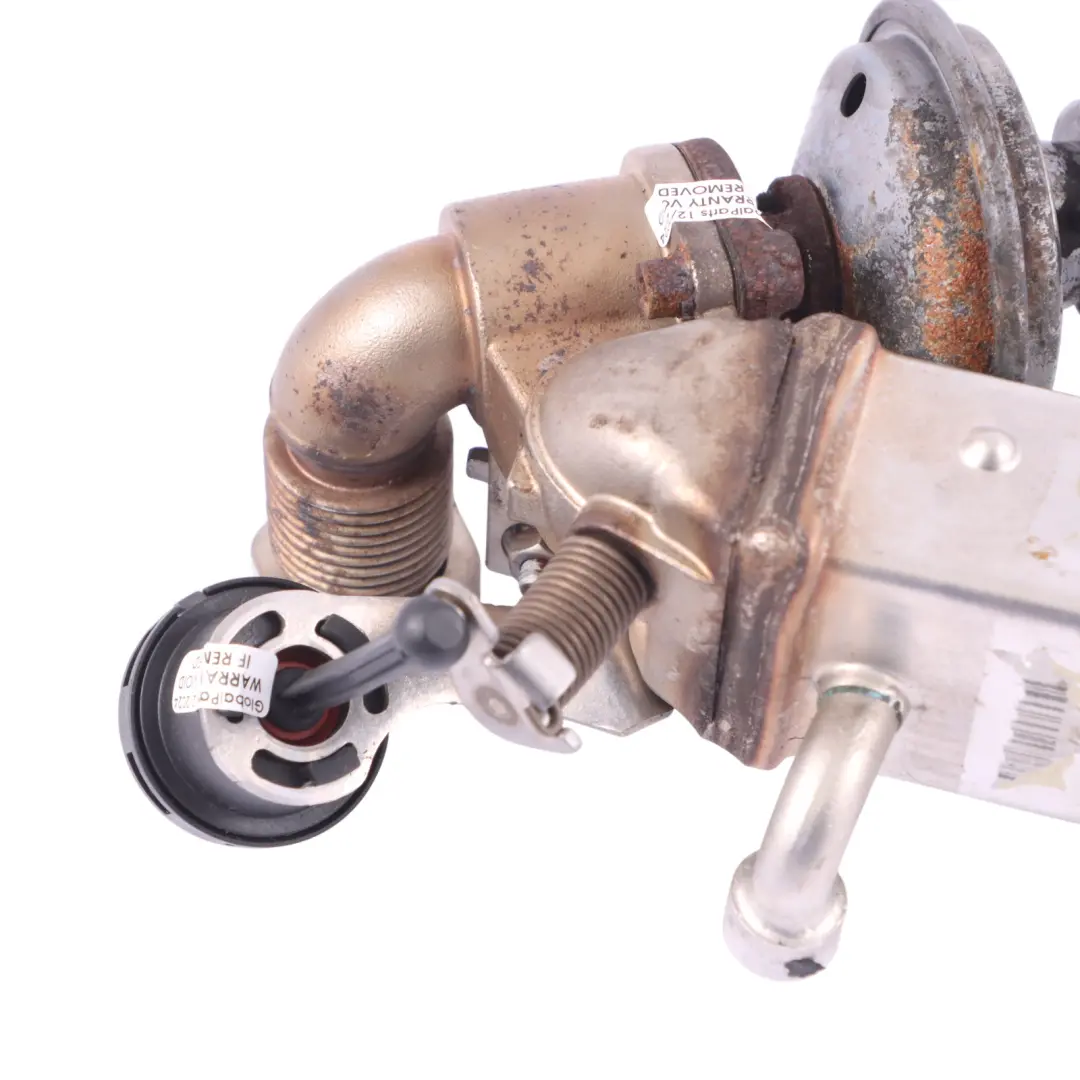 Enfriador de Válvulas Múltiple de Escape EGR Enfriador de Gas para BMW E90 con número de pieza 7800653 BMW E90 Enfriador de Válvulas Múltiple de Escape EGR Enfriador de Gas - SKU 7800653-1 - Número de pieza 7800653