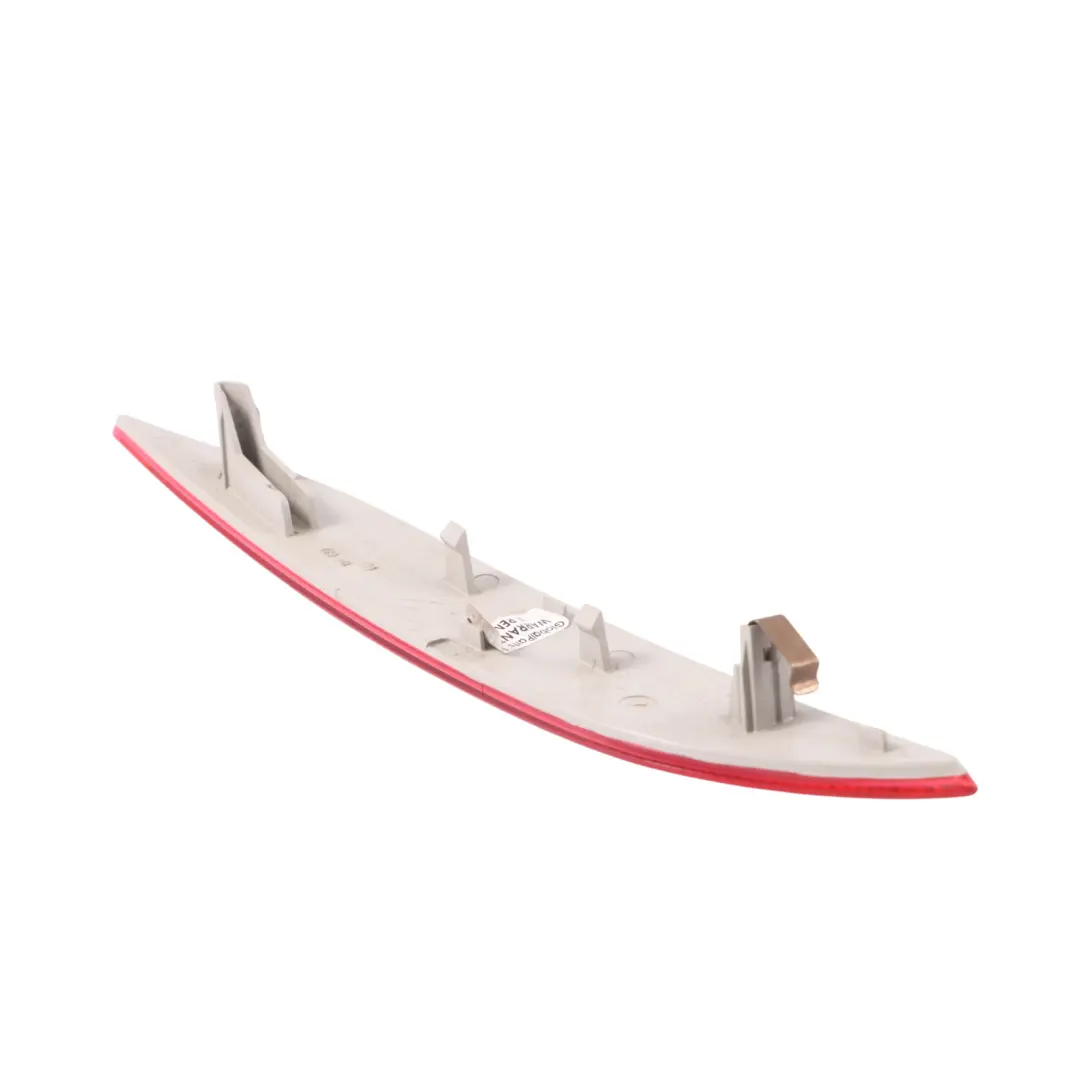 Paraurti posteriore Riflettore posteriore destro per BMW Z4 E89 Cabrio con numero di parte 7843528 BMW Z4 E89 Cabrio Paraurti posteriore Riflettore posteriore destro - SKU 7843528 - Numero di parte 7843528