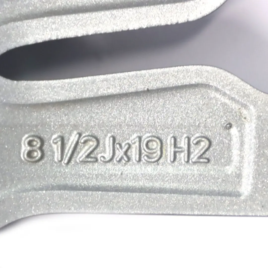 Alloy Wheel Rim 19" 8,5J ET:47 M Star Spoke 403 to BMW F30 F31 Silver Rear with Part number 7845883 BMW F30 F31 Silver Rear Alloy Wheel Rim 19" 8,5J ET:47 M Star Spoke 403 - SKU 7845883-15 - Part number 7845883