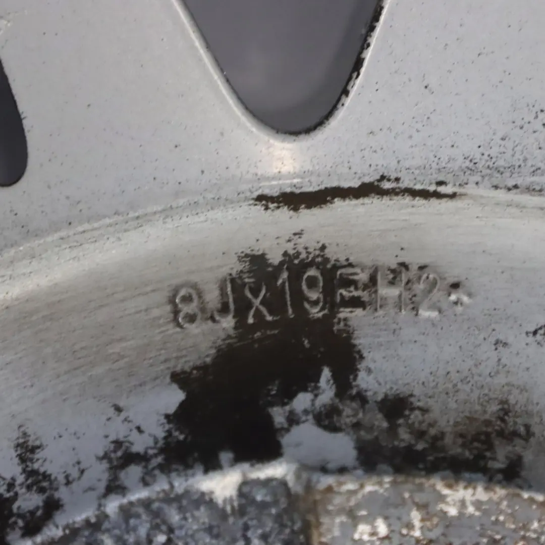 Alu Felge Alufelge 19" M Doppelspeiche 225 ET:30 8J für BMW X1 er E84 mit Teilenummer 7847083 BMW X1 er E84 Alu Felge Alufelge 19" M Doppelspeiche 225 ET:30 8J - SKU 7847083-1 - Teilenummer 7847083