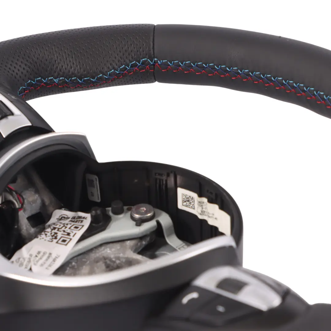 NUOVO volante in pelle nera per BMW F20 F21 F22 F23 F30 F31 F32 F33 M Sport con numero di parte 7848338 BMW F20 F21 F22 F23 F30 F31 F32 F33 M Sport NUOVO volante in pelle nera - SKU 7848338-2 - Numero di parte 7848338