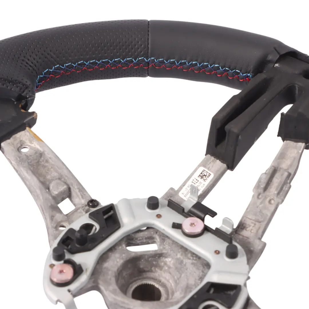 Pakiet Sport Kierownica Sportowa NOWA Skóra do BMW F20 F21 F30 F31 F32 M o numerze 7848338 BMW F20 F21 F30 F31 F32 M Pakiet Sport Kierownica Sportowa NOWA Skóra - SKU 7848338-7 - Numer Części 7848338