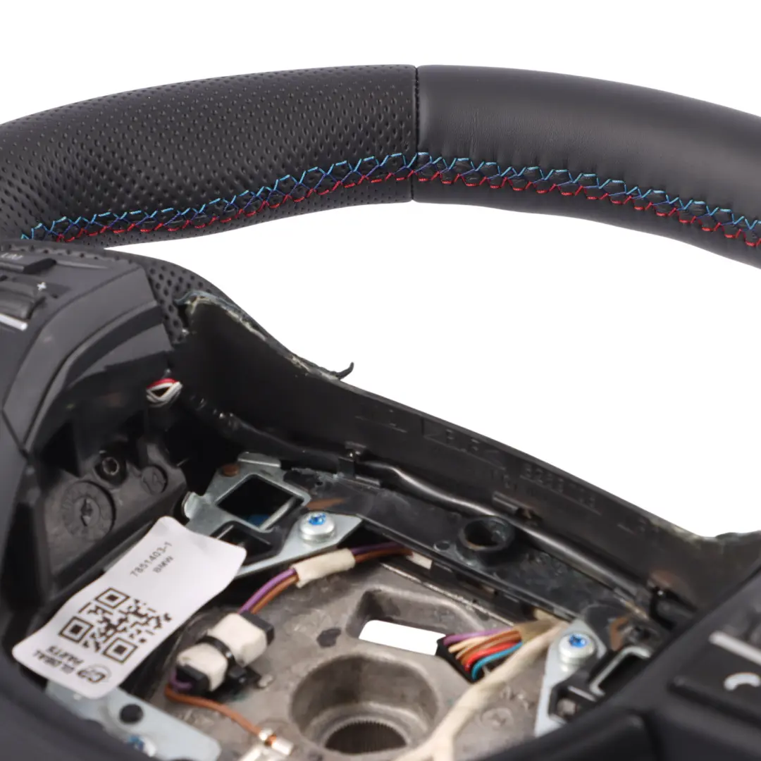 NUOVO in Pelle Nera M Sport Cambio al Volante Vibro per Volante BMW F01 F02 LCI con numero di parte 7851403 Volante BMW F01 F02 LCI NUOVO in Pelle Nera M Sport Cambio al Volante Vibro - SKU 7851403-1 - Numero di parte 7851403